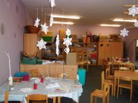 Kreativzimmer TIsche St&uuml;hle Sterne